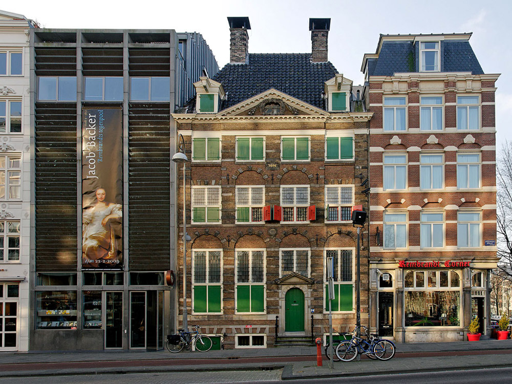 Front view of the Rembrandt House Museum in Amsterdam