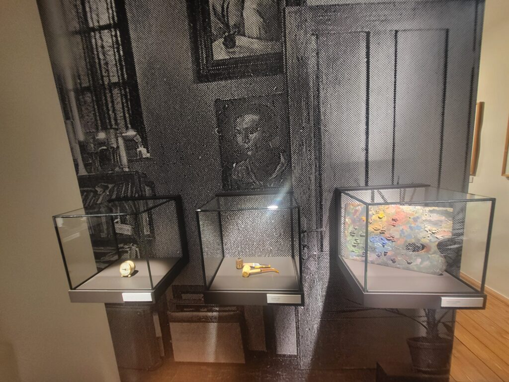 Display of personal objects by Veno Pilon in Pilon Gallery Ajdovščina